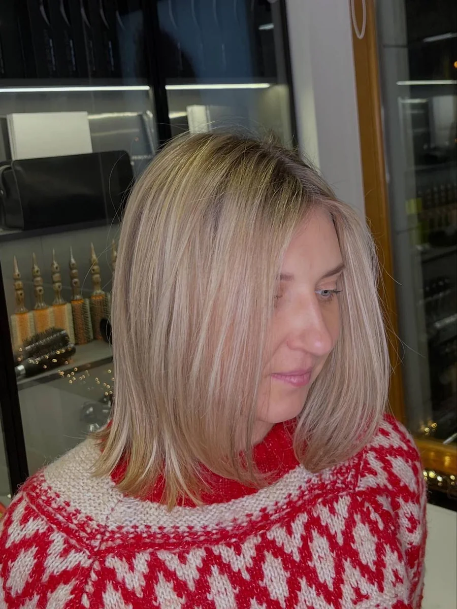 Rooted blonde lob with soft dimension by Liza G., Buffalo Grove IL
