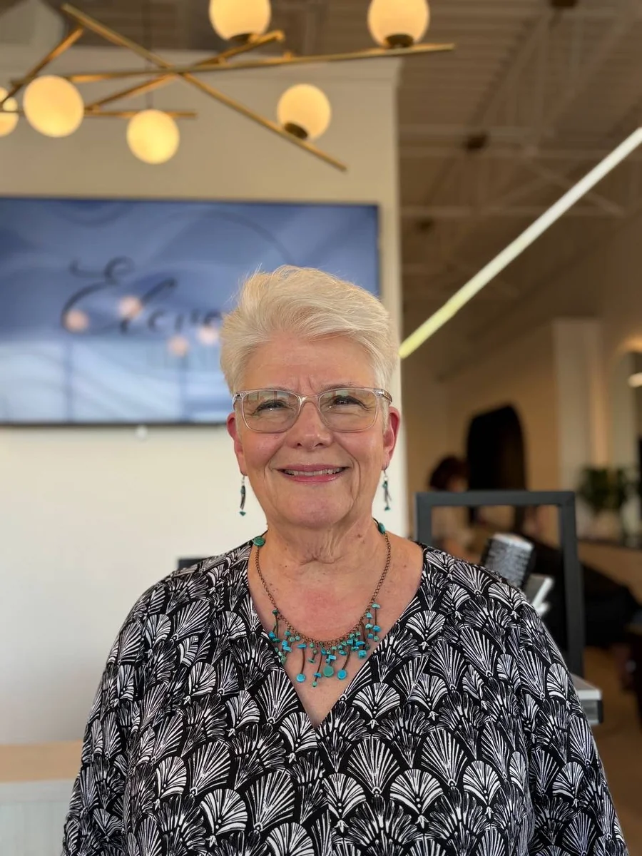 Silver short cut, happy client by Liza G., Buffalo Grove IL